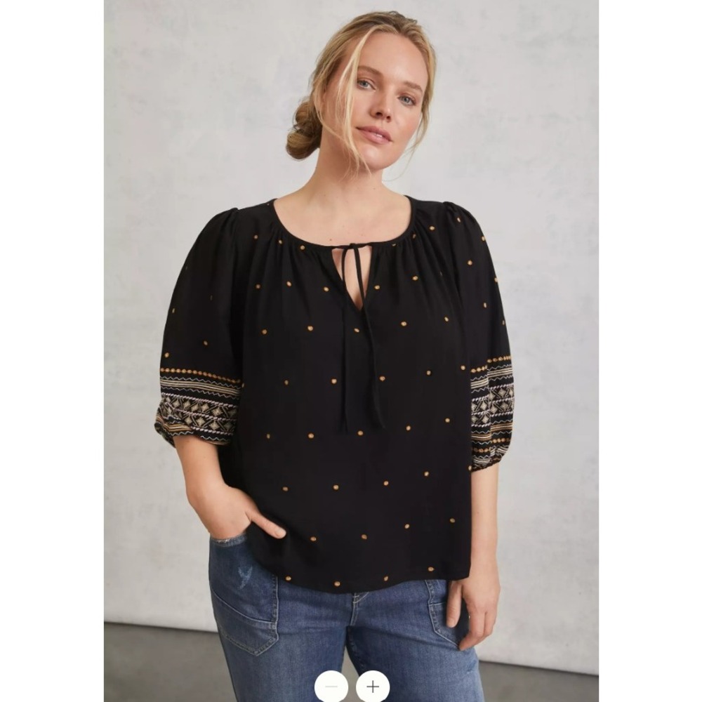 Anthropologie Pilcro Calanthe Top Blouse Women 1X Black Embroidered Boho Peasant